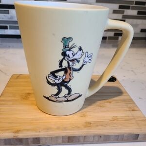 Disney goofy coffee mug